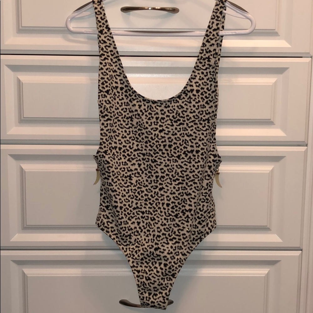 Victoria’s Secret One piece Swimsuit